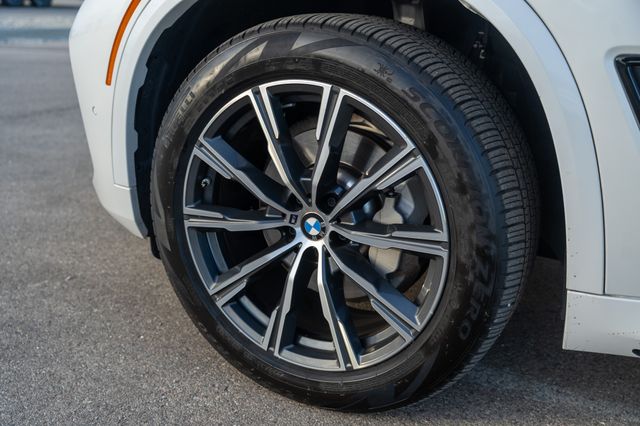2023 BMW X5 - Image 9