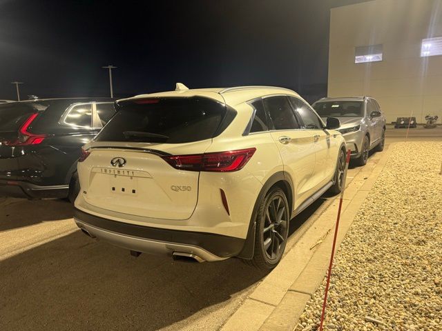 2021 INFINITI QX50 - Image 2