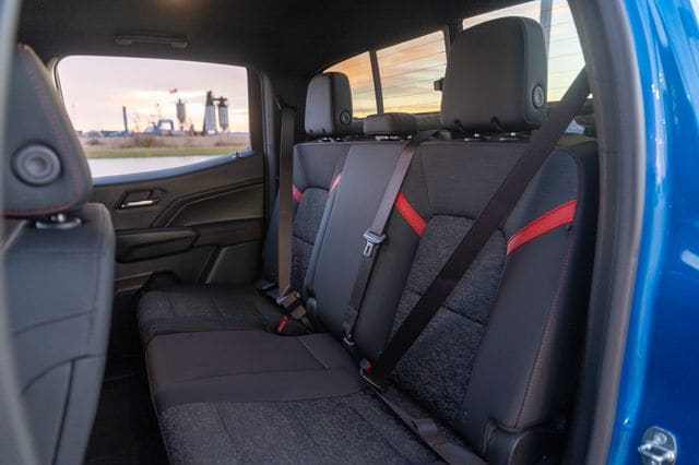 2023 CHEVROLET COLORADO - Image 16