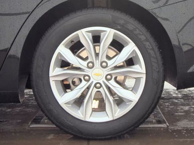 2023 CHEVROLET MALIBU - Image 9