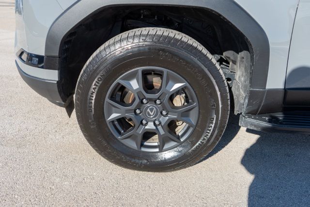 2024 LEXUS GX - Image 12