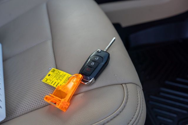 2021 FORD F-350 - Image 32