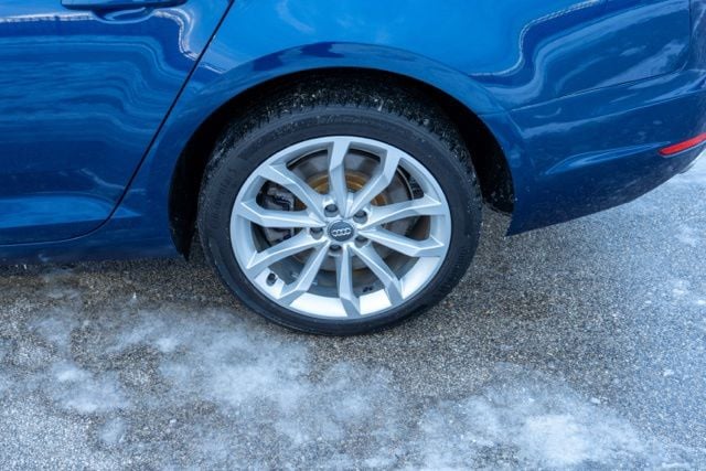 2017 AUDI A4 - Image 12