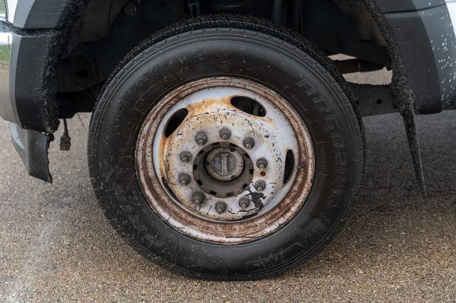 2018 FORD F-550 - Image 10