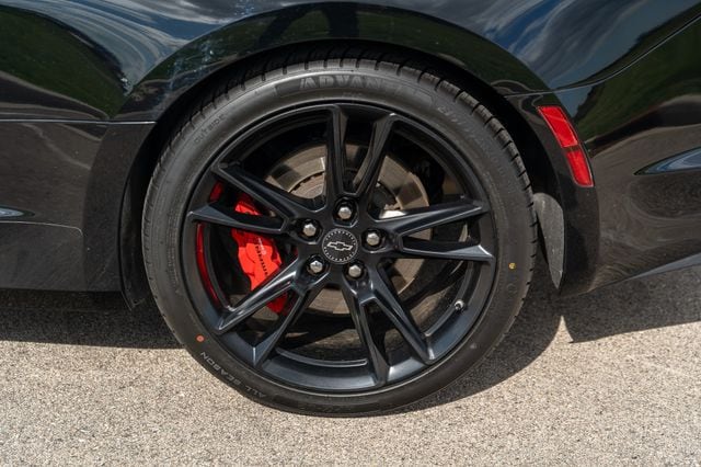 2023 CHEVROLET CAMARO - Image 10