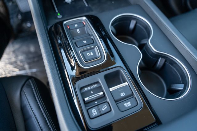 2025 HONDA PILOT - Image 39