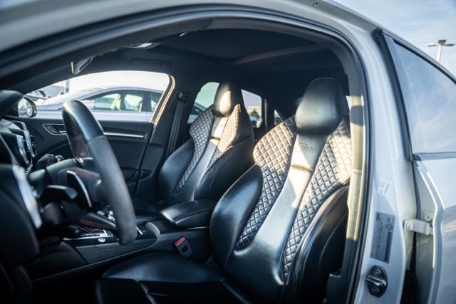 2018 AUDI RS 3 - Image 15