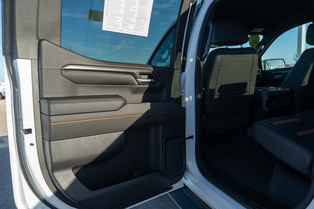 2023 GMC SIERRA - Image 20