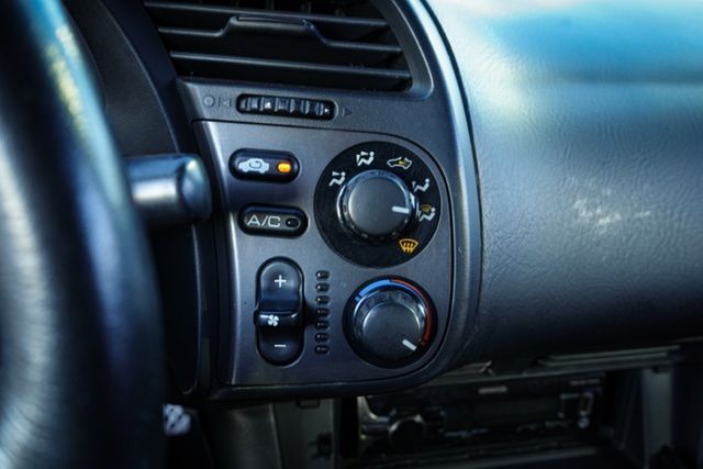 2000 HONDA S2000 - Image 21