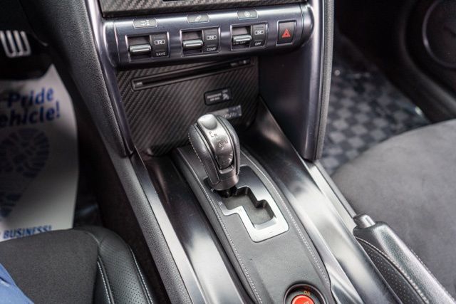 2016 NISSAN GT-R - Image 28
