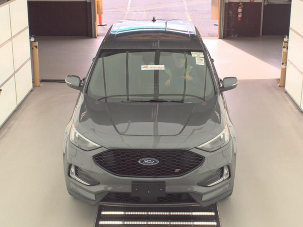 Used 2023 Ford Edge ST SUV