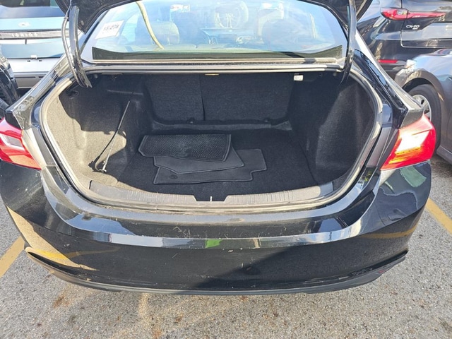 2023 CHEVROLET MALIBU - Image 8