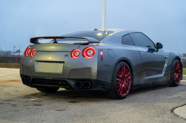 2016 NISSAN GT-R - Image 7