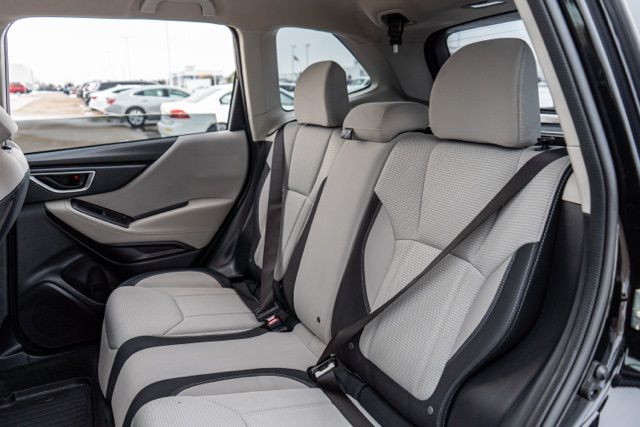 2020 SUBARU FORESTER - Image 17