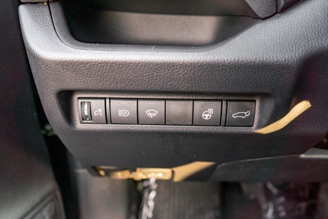 2022 TOYOTA RAV4 - Image 21