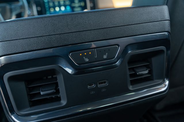 2023 CHEVROLET SILVERADO - Image 22