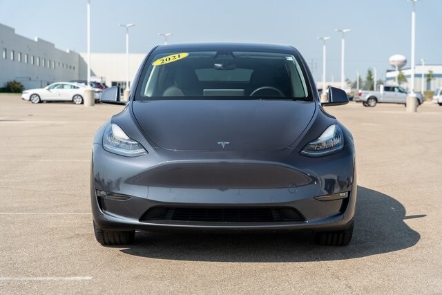 Used 2021 Tesla Model Y Long Range with VIN 5YJYGDEE8MF143005 for sale in Grandville, MI