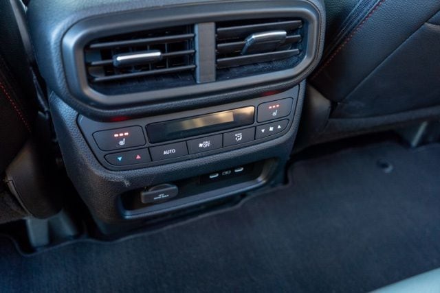 2025 HONDA RIDGELINE - Image 18