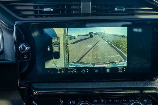 2023 GMC SIERRA - Image 33