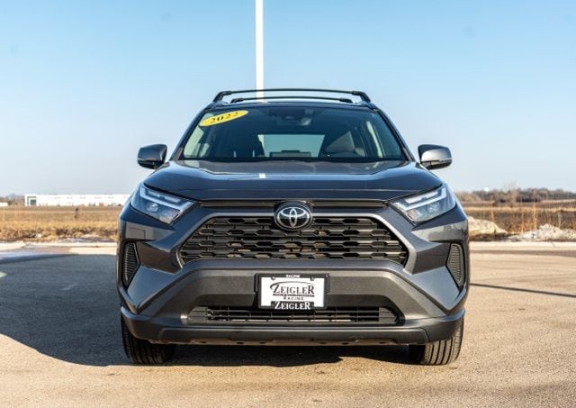 2022 TOYOTA RAV4 - Image 2
