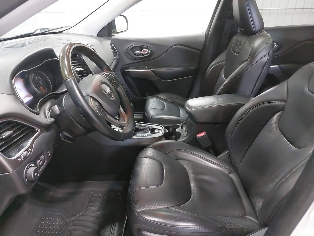 2019 JEEP CHEROKEE - Image 14