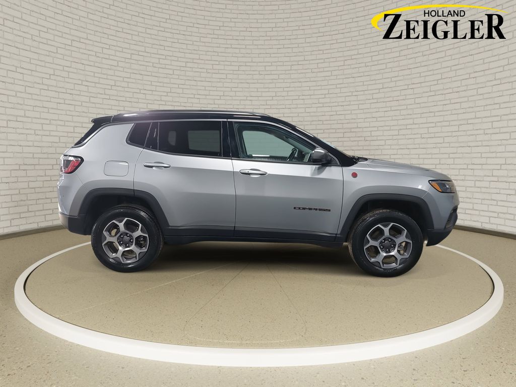2022 JEEP COMPASS - Image 4