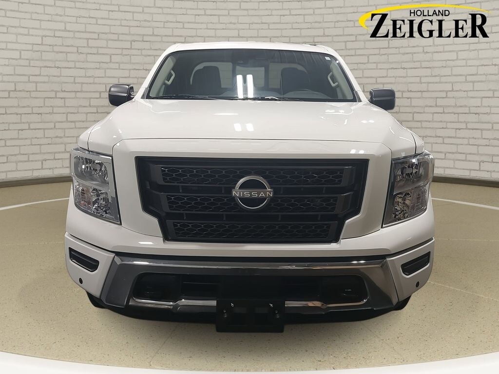 Used 2024 Nissan Titan SV Truck King Cab