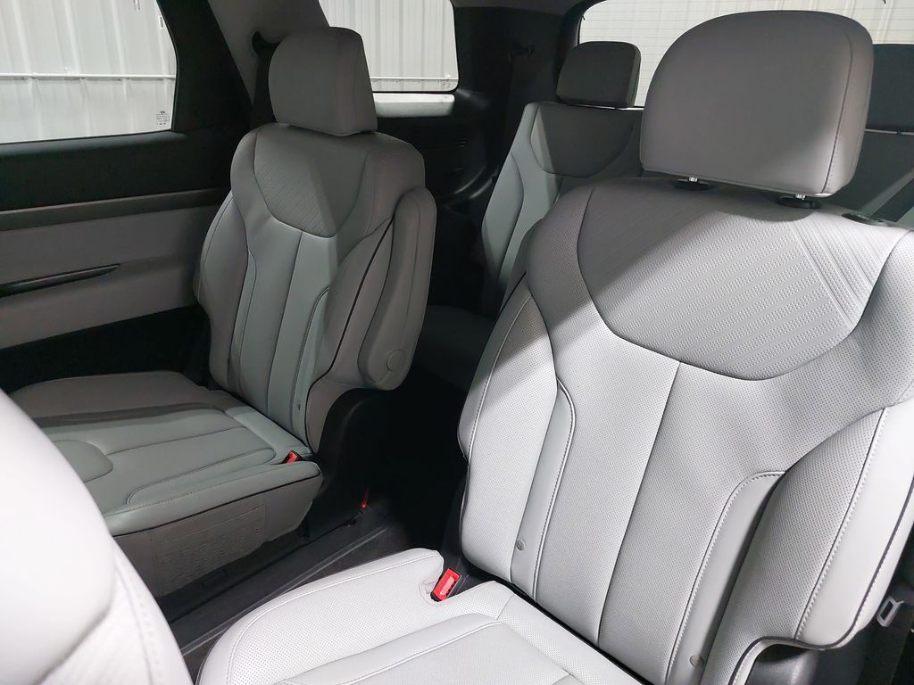 2025 HYUNDAI PALISADE - Image 16