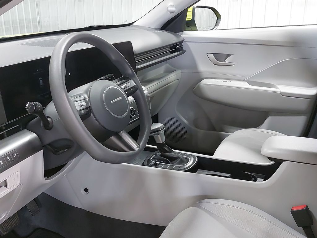 2024 HYUNDAI KONA - Image 15