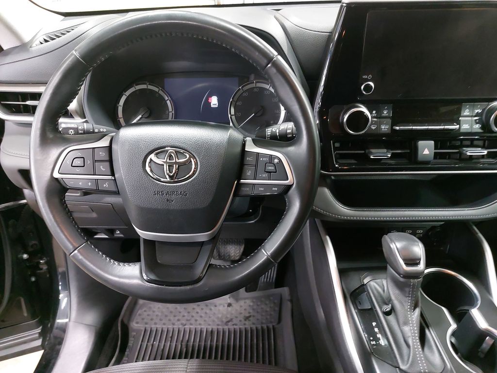 2023 TOYOTA HIGHLANDER - Image 17