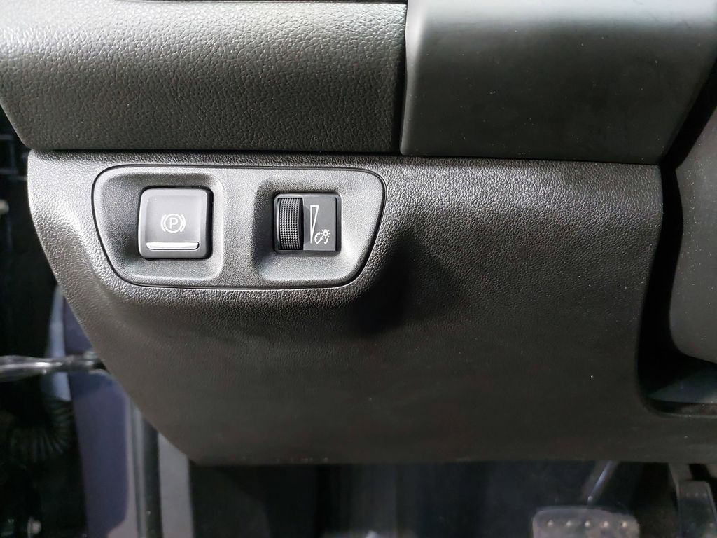 2018 GMC ACADIA - Image 28