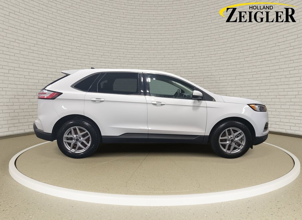 Used 2024 Ford Edge SUV