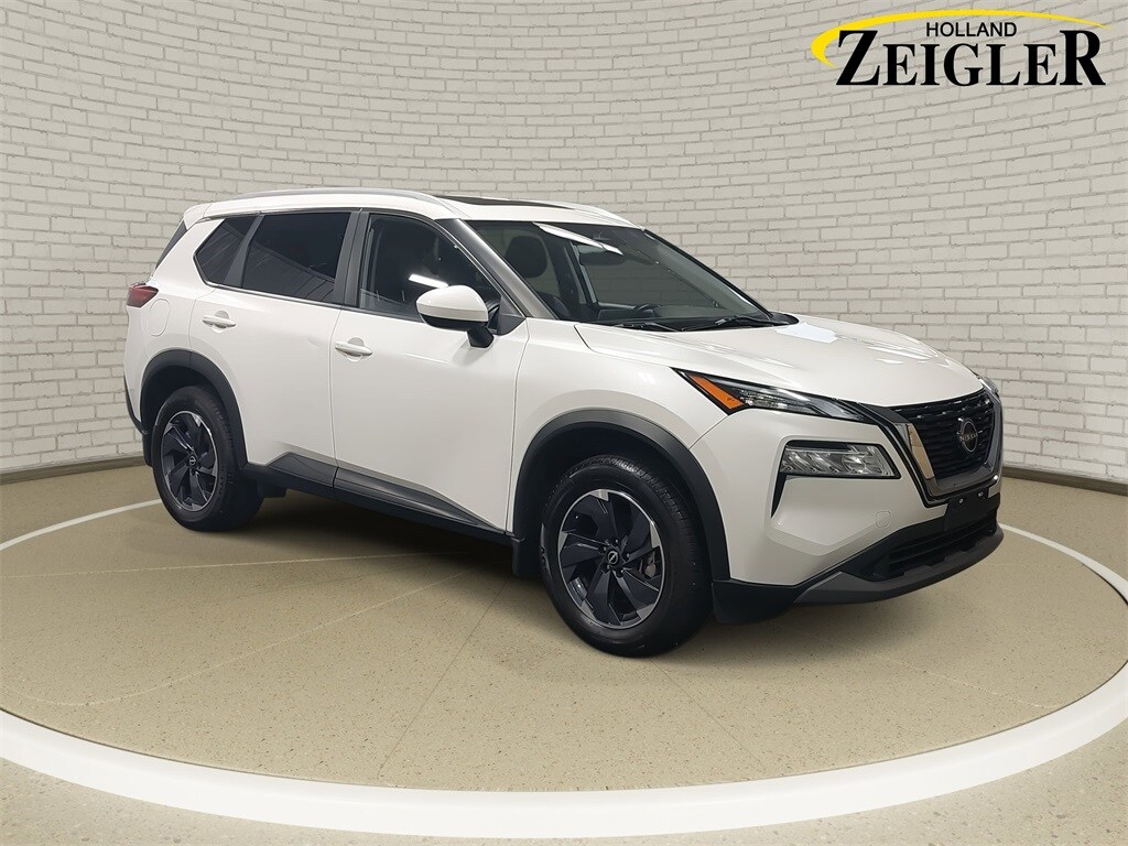 Used 2023 Nissan Rogue SV SUV