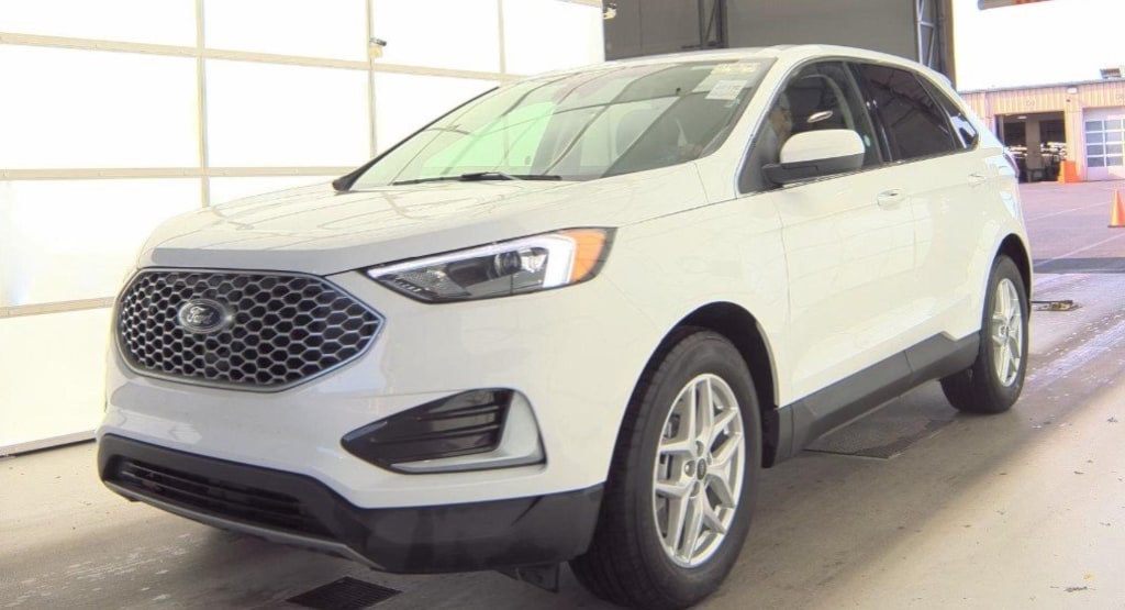 Used 2024 Ford Edge SUV