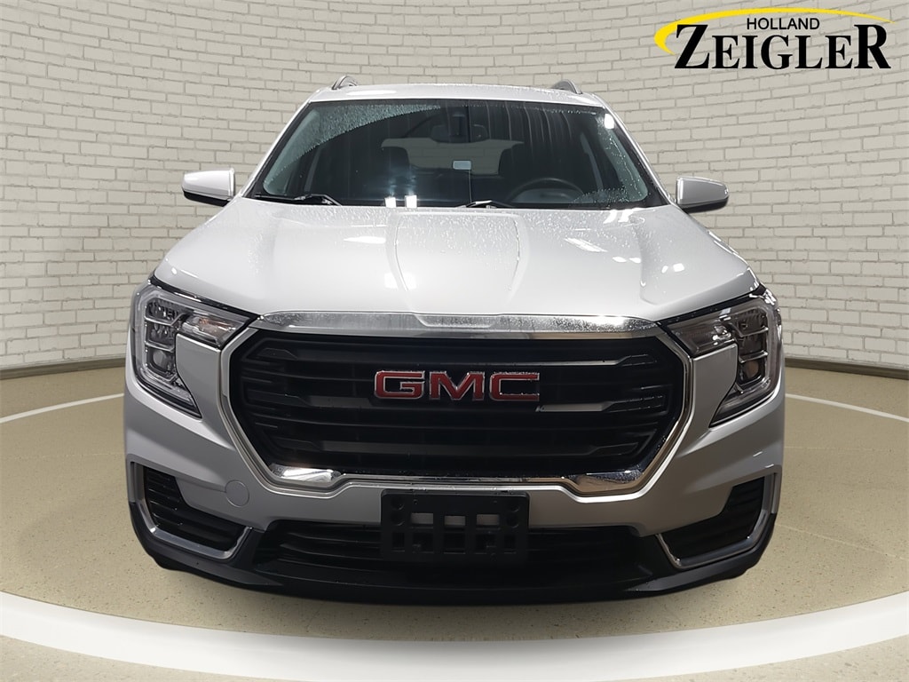 Used 2022 GMC Terrain SLE SUV