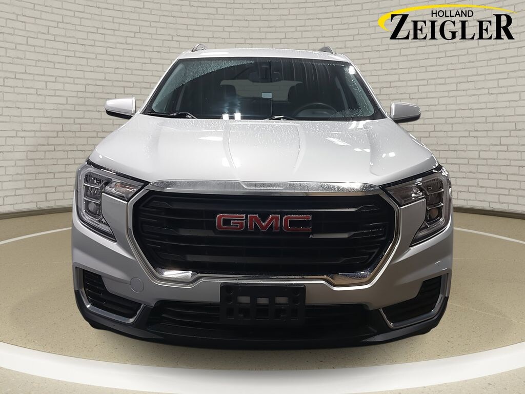 Used 2022 GMC Terrain SLE SUV