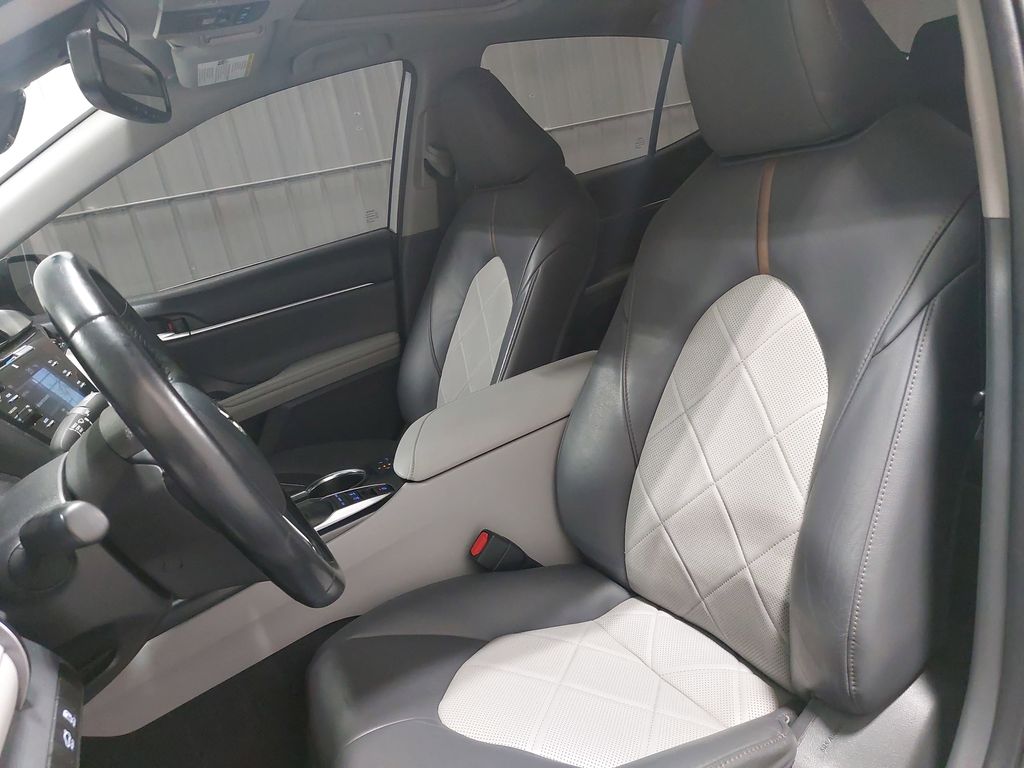 2019 TOYOTA CAMRY - Image 14