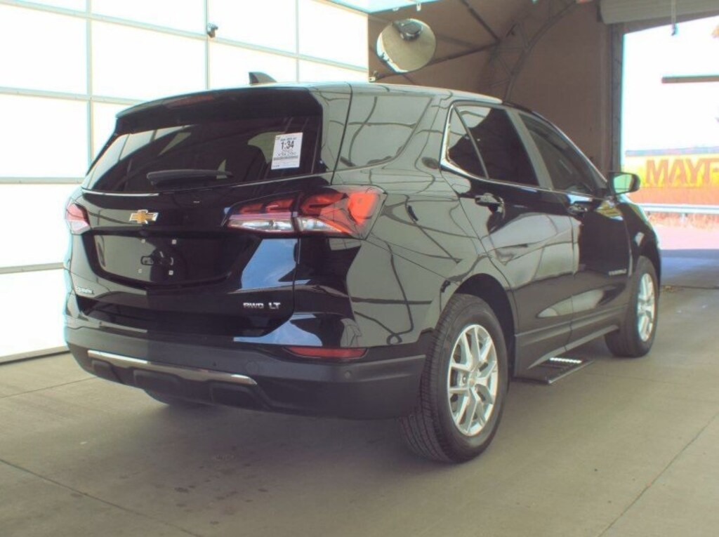 Used 2023 Chevrolet Equinox LT w/2FL SUV