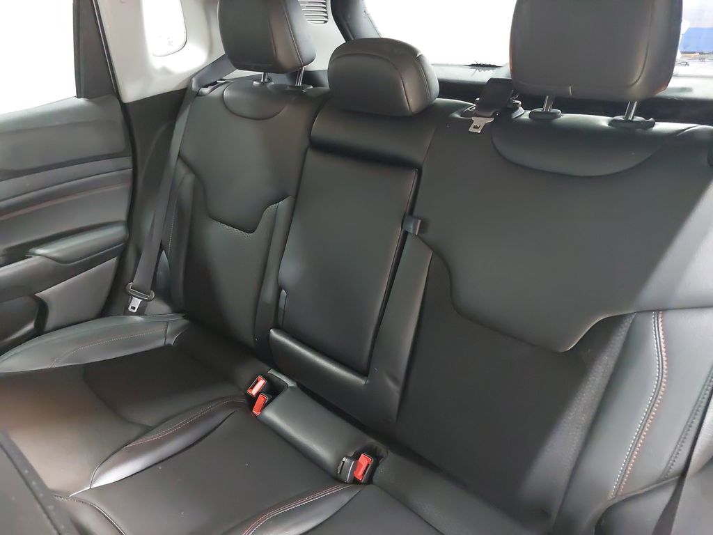 2022 JEEP COMPASS - Image 13