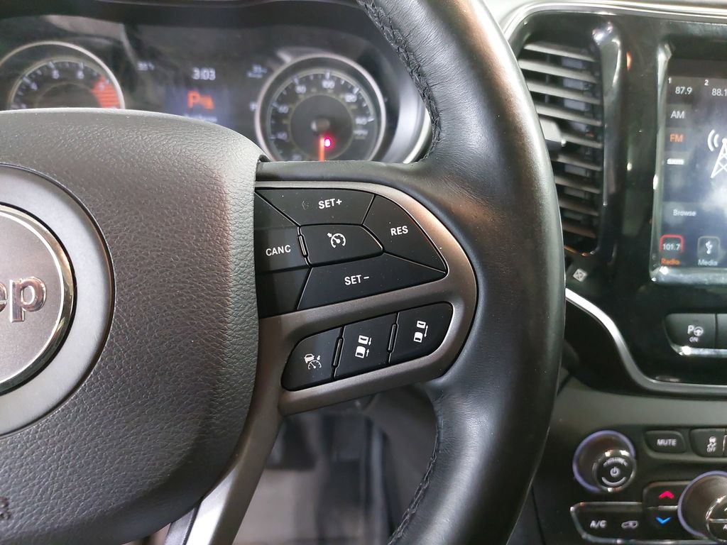 2019 JEEP CHEROKEE - Image 18