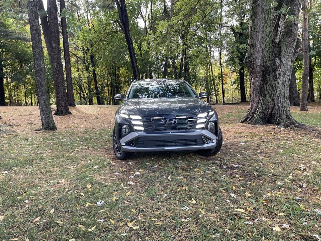2026 Hyundai Tucson Hybrid SUV  2026 Hyundai Tucson Hybrid SUV