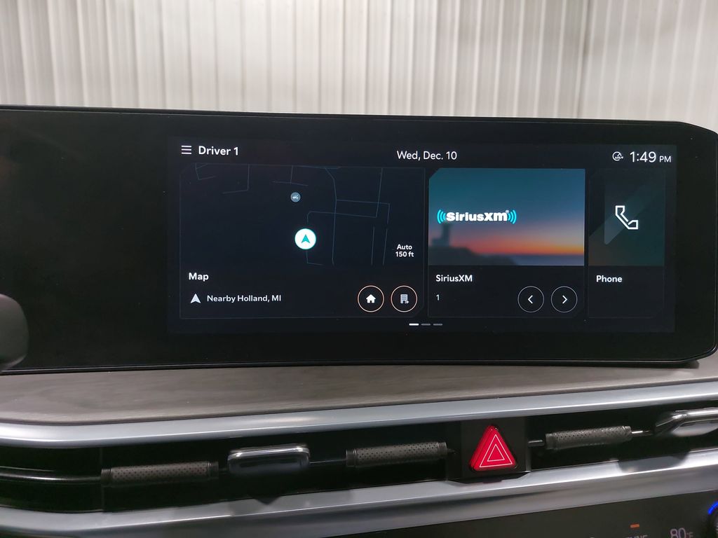 2025 KIA SORENTO - Image 23