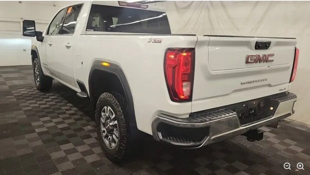 Used 2023 GMC