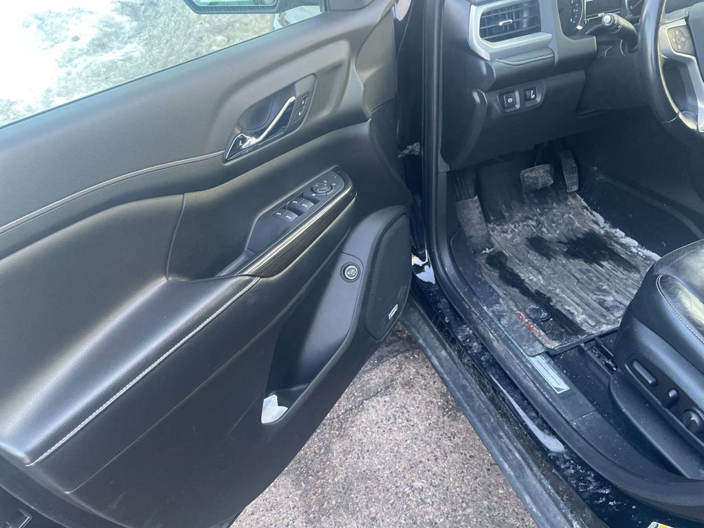 2019 GMC ACADIA - Image 4