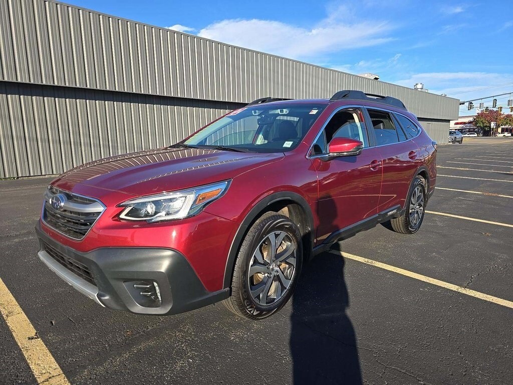 Used 2022 Subaru Outback Limited SUV