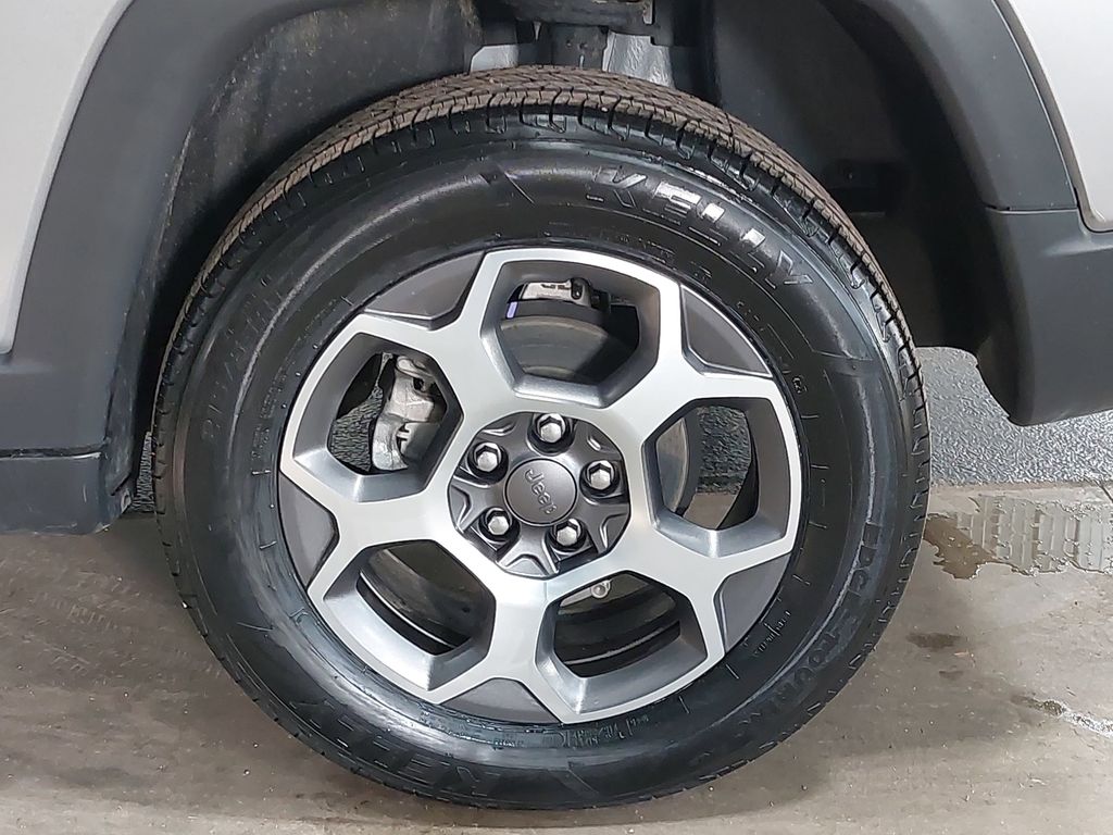 2022 JEEP COMPASS - Image 32