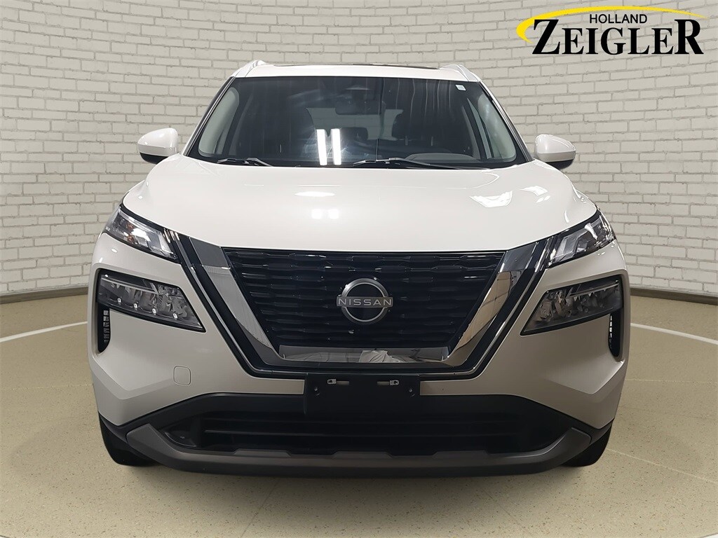 Used 2023 Nissan Rogue SV SUV