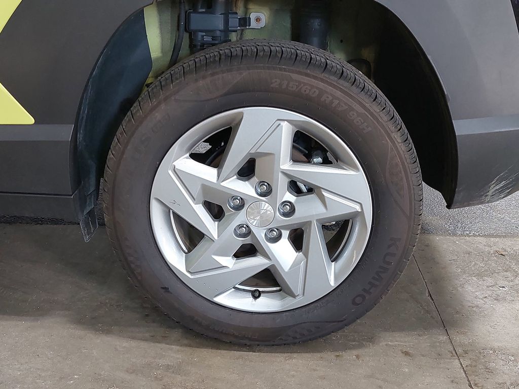 2024 HYUNDAI KONA - Image 32