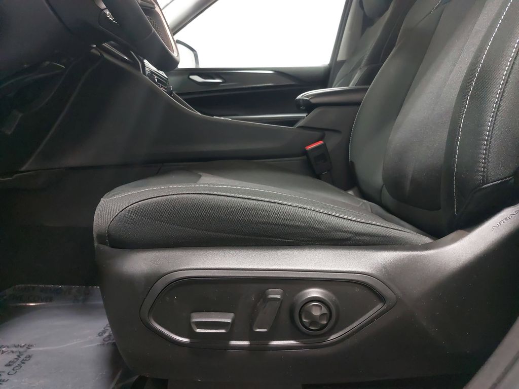 2023 JEEP GRAND CHEROKEE - Image 28