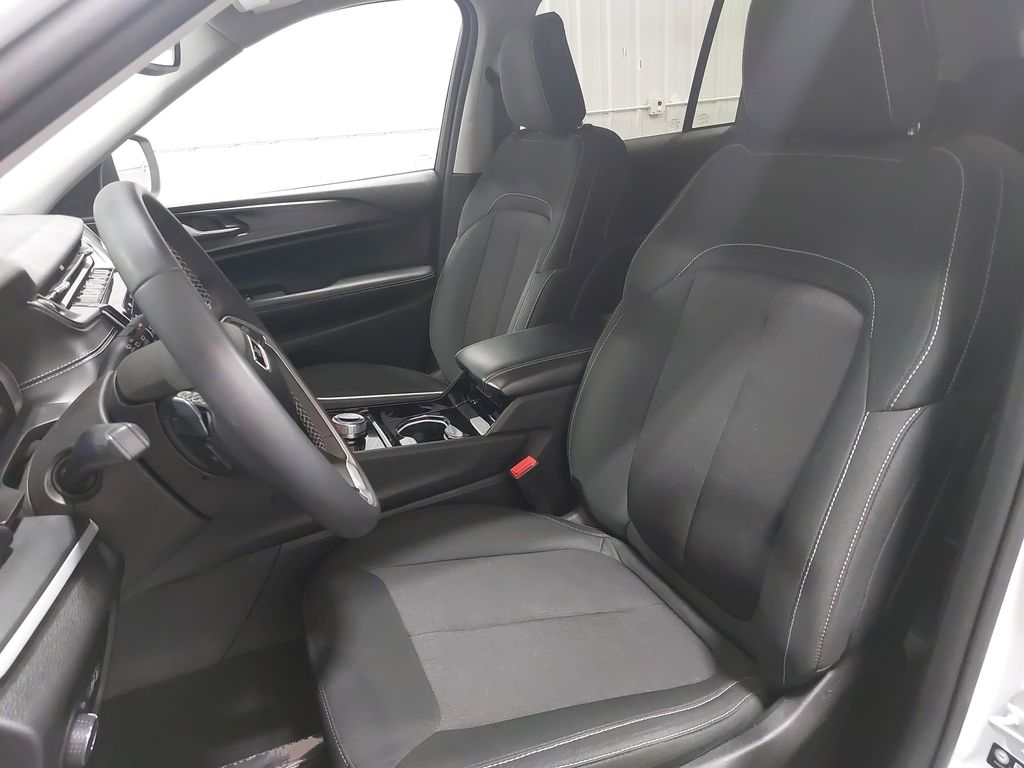 2023 JEEP GRAND CHEROKEE - Image 14